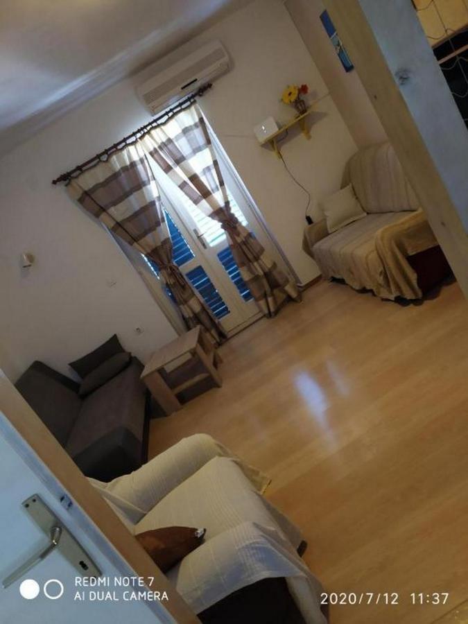 Apartman Ena Vodice Exterior foto